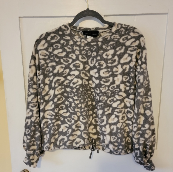 Brushed Fleece Tie-Hem Sweater - Picture 2 of 8